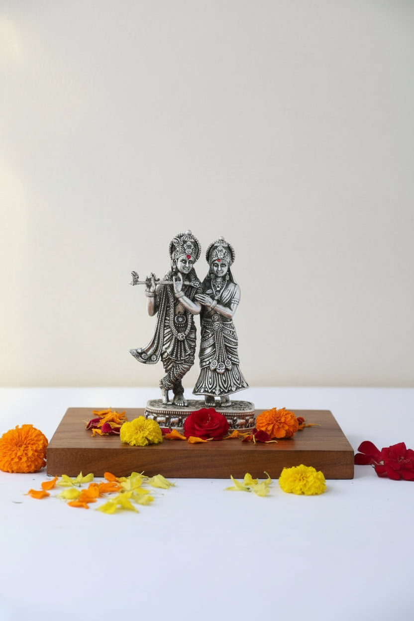 Radhe Krishna Idol (148g) Handcrafted Antique Finish