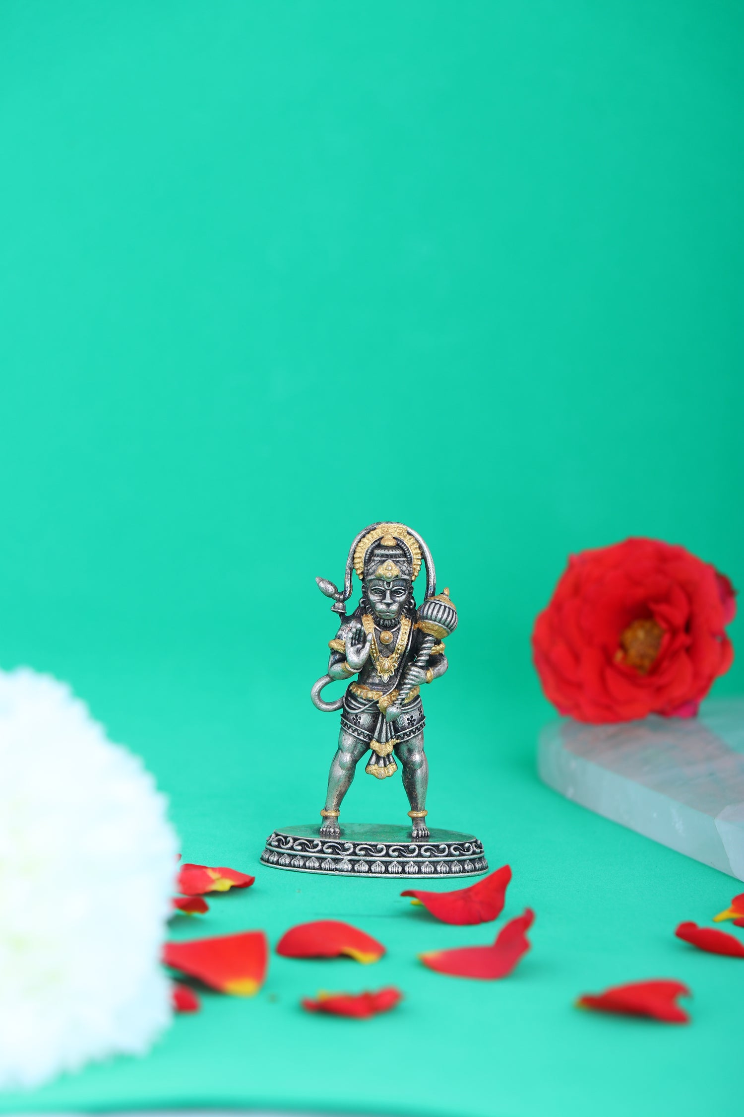 Pure 925 Silver Hanuman Idol with Gold Accents – 25g Bajrangbali Murti