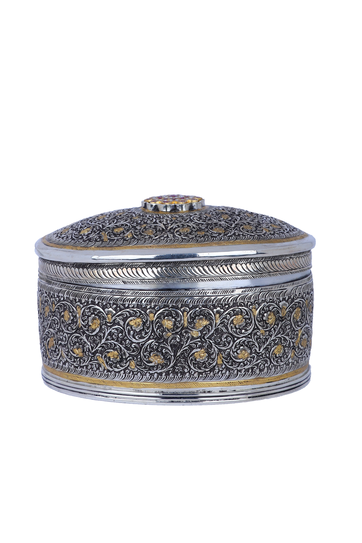 Massive 752g Silver Oval Box with Filigree and Floral Carving