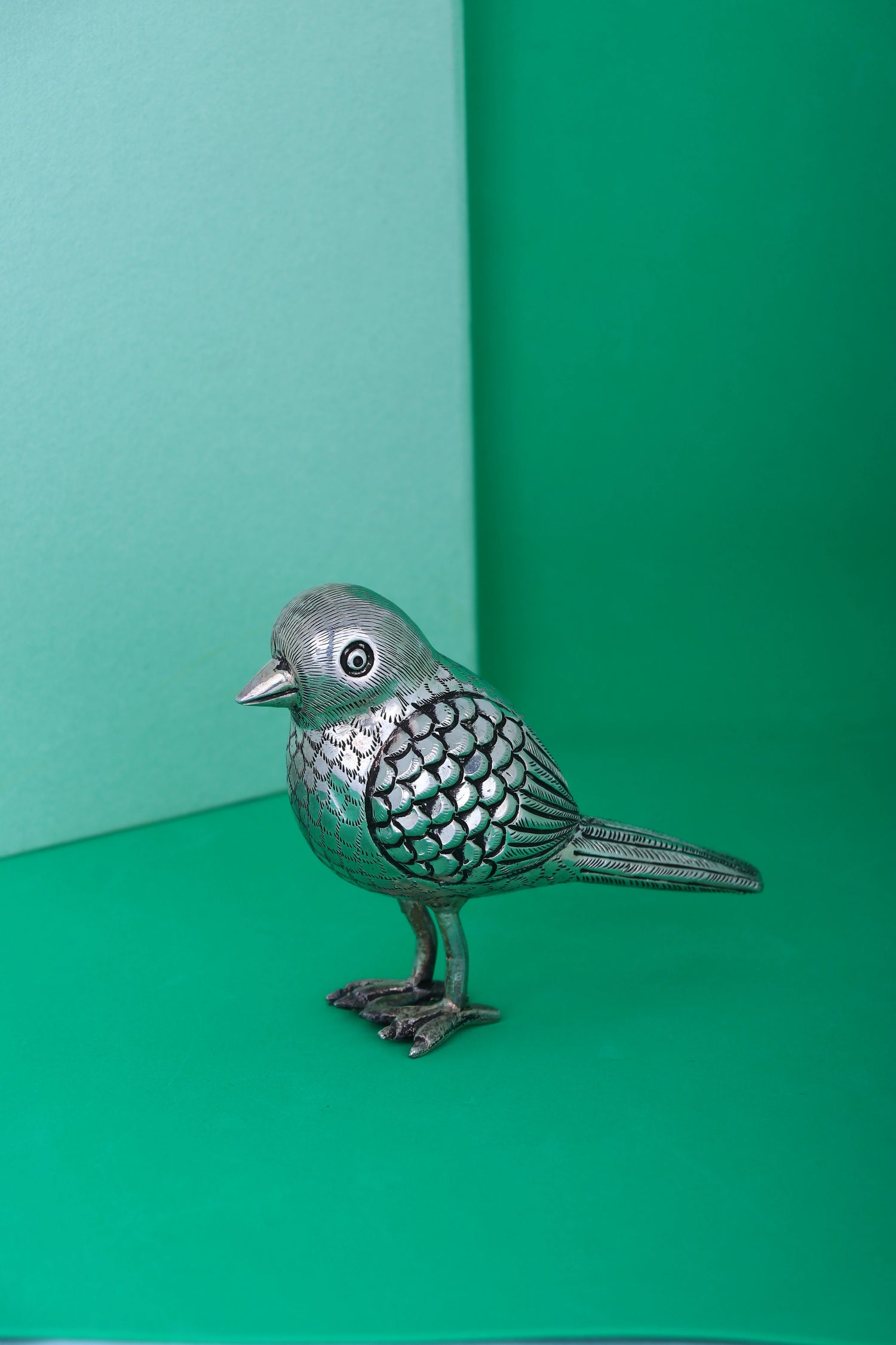 Pure 925 Silver Pigeon Statue (104.8g) - Elegant Enduring Home Decor