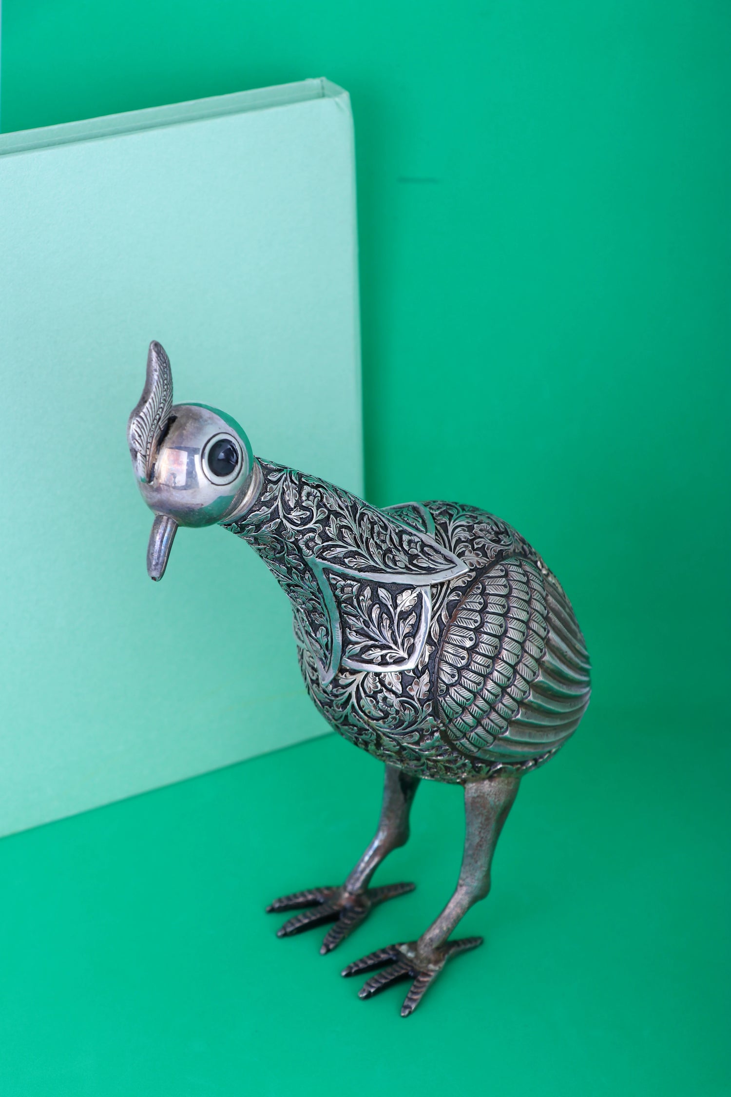 Pure 925 Silver Creative Bottle (578g) - Handcrafted Modern Geometric Design