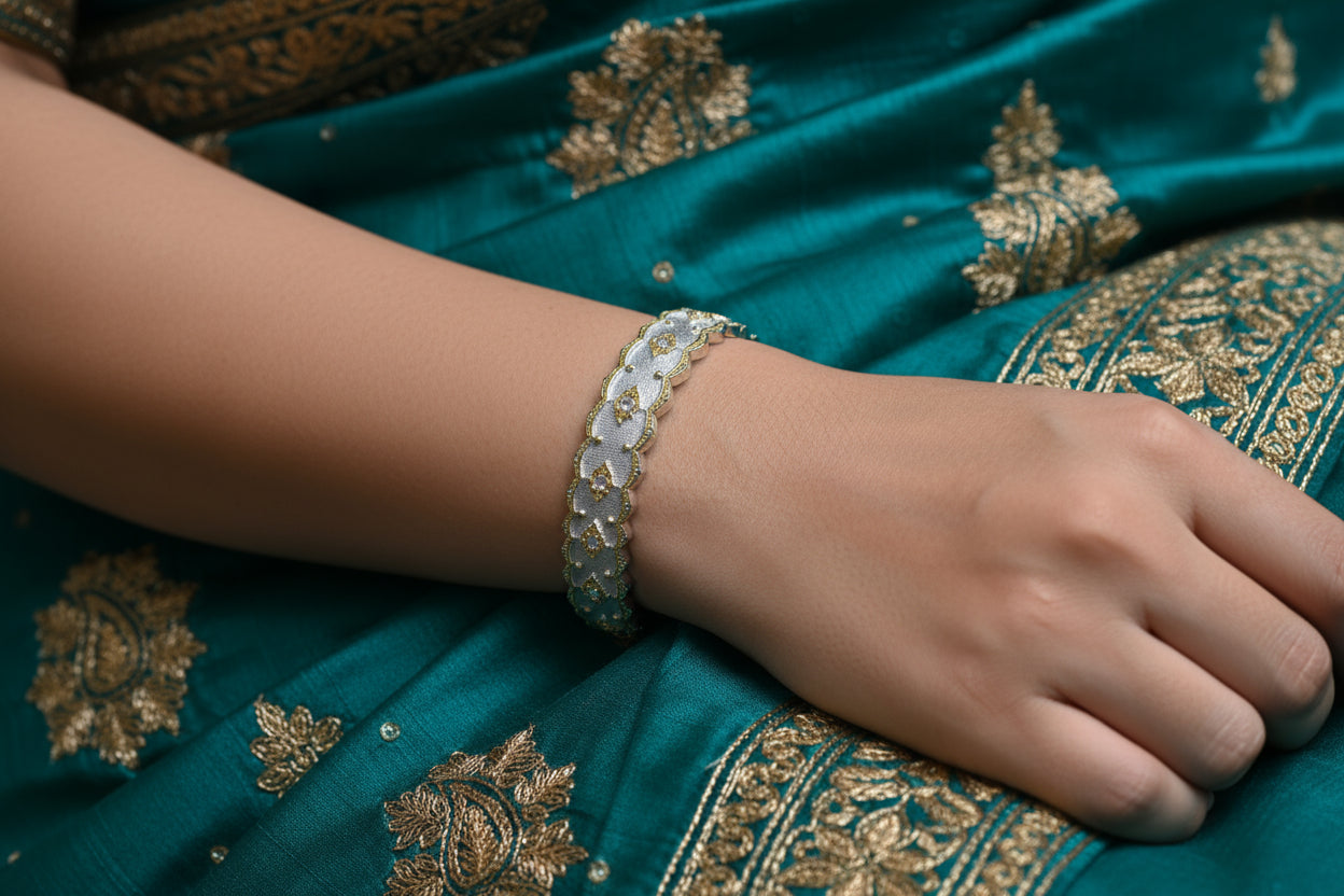 Handcrafted 925 Silver Bracelet - Substance & Luminescence Finish