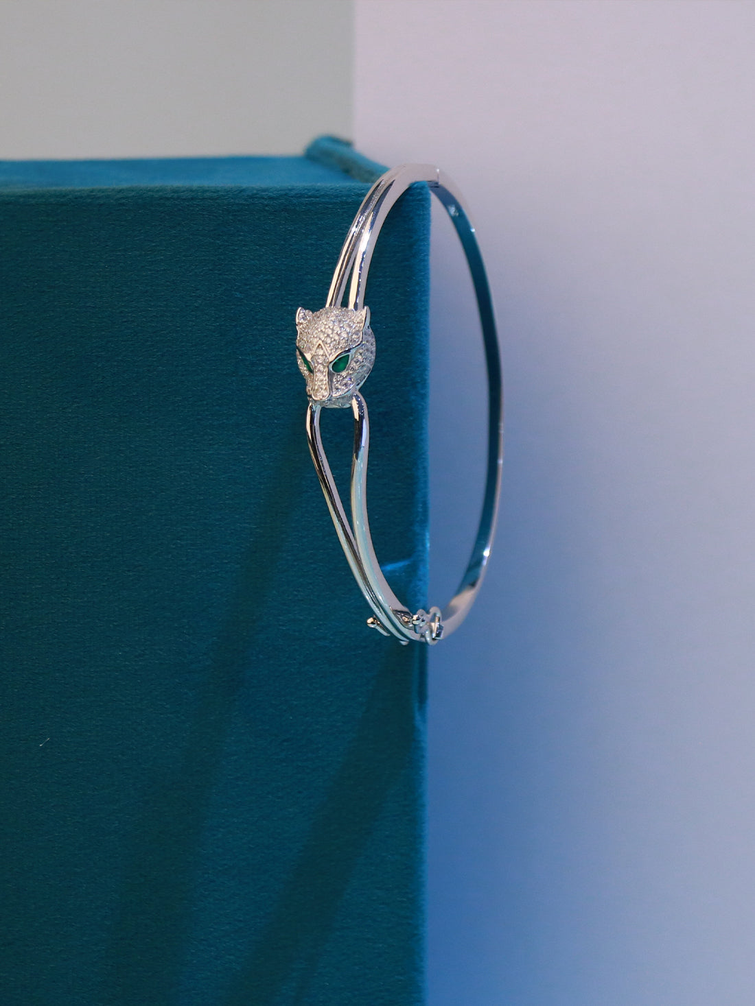 92.5 Pure Silver Panther Motif Unisex Bracelet