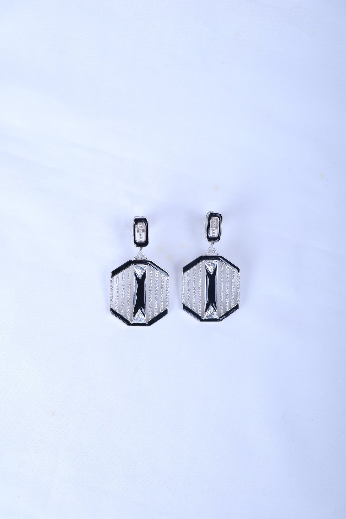 Pair of geometric silver earrings